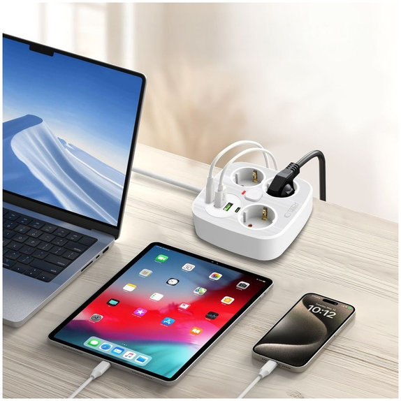 Ładowarka sieciowa PCS3X4 Power Strip 2 USB & 2 USB-C & 3 Socket 200cm, biała, Tech-Protect